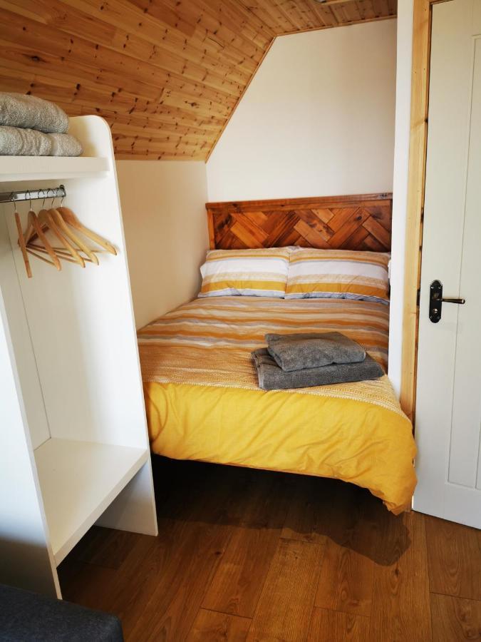 Gowanview Glamping Hotel Banff Buitenkant foto