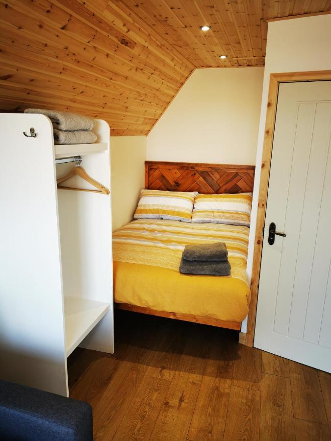 Gowanview Glamping Hotel Banff Buitenkant foto